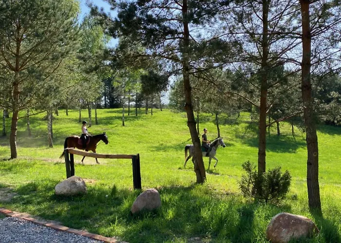 Villa Galopowisko Szafarnia Szafarnia (Warmian-Masurian)